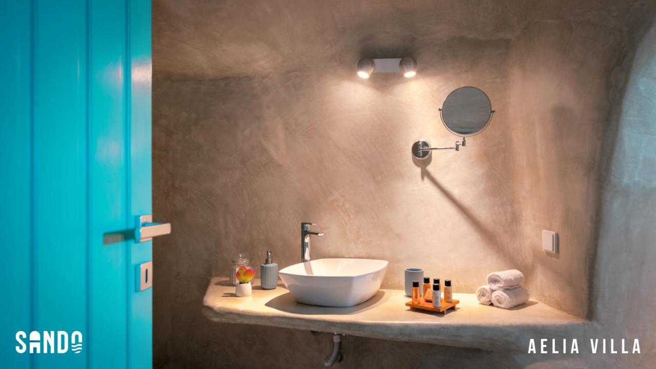 Sando Traditional Cave Villas with Jacuzzi&Sea view Vourvoúlos Esterno foto