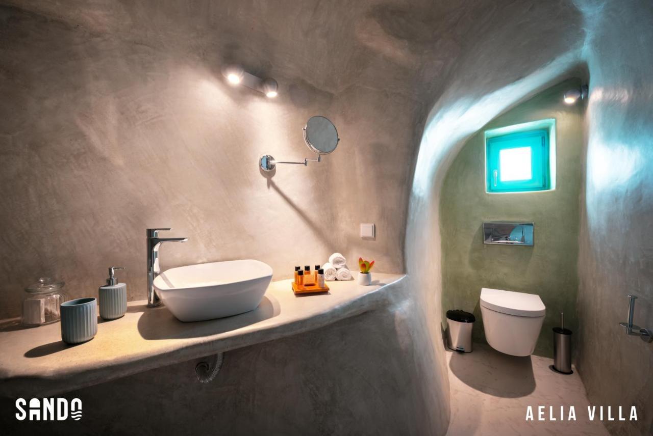 Sando Traditional Cave Villas with Jacuzzi&Sea view Vourvoúlos Esterno foto