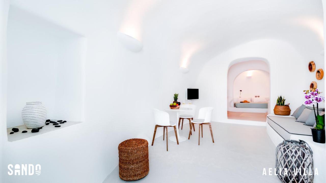 Sando Traditional Cave Villas with Jacuzzi&Sea view Vourvoúlos Esterno foto