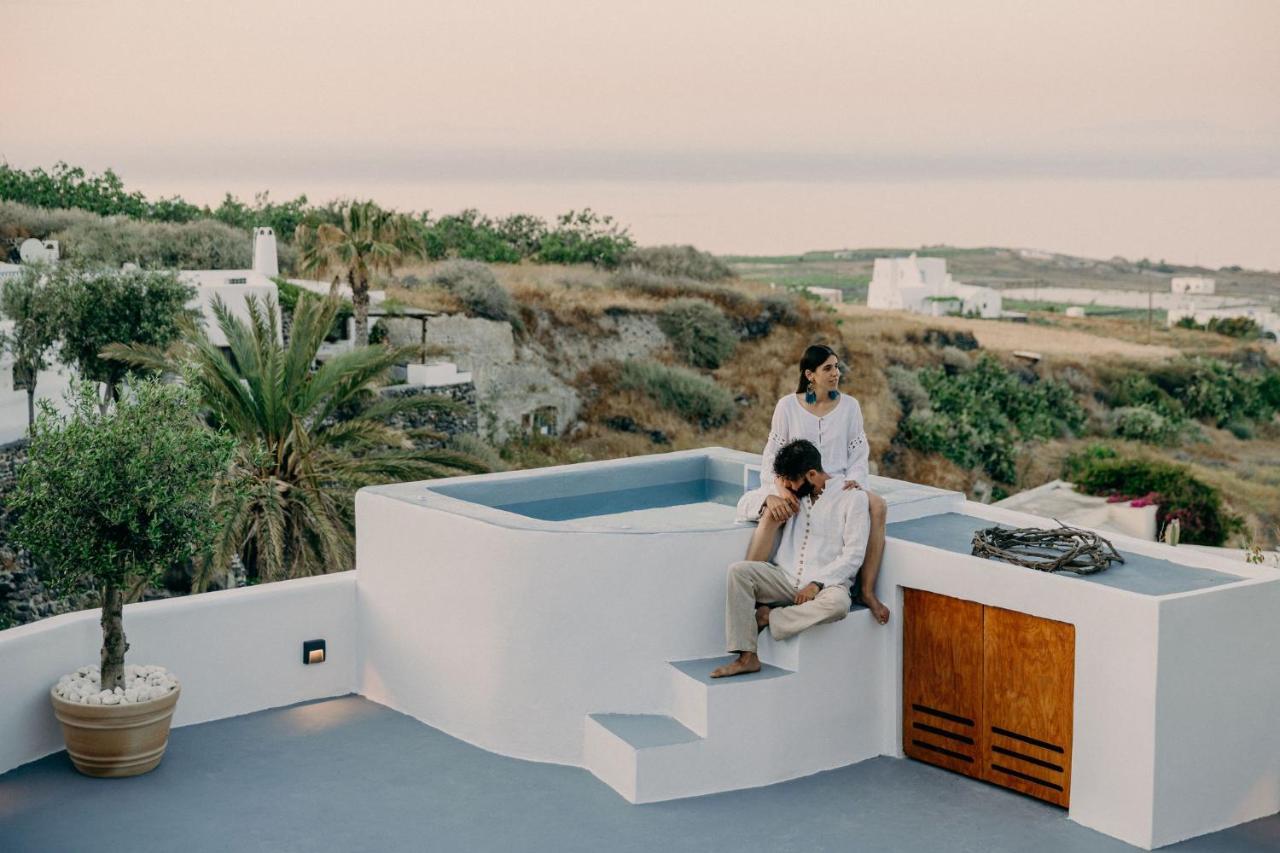 Sando Traditional Cave Villas with Jacuzzi&Sea view Vourvoúlos Esterno foto